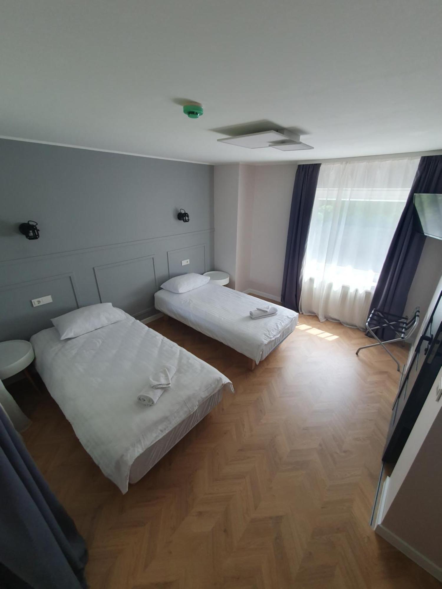 Pusele Bed and Breakfast Šiauliai Eksteriør billede